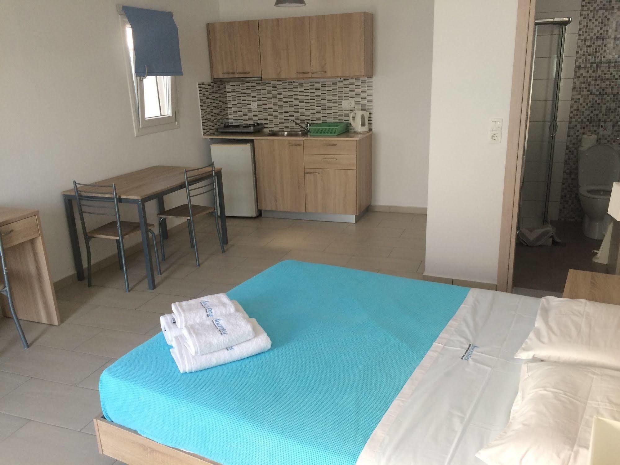 Socrates Apartmens & Restaurant Milatos Zewnętrze zdjęcie